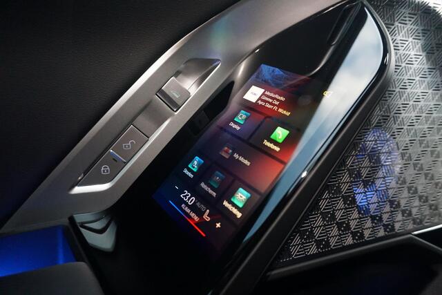 BMW 7-Serie Sedan 750e xDrive Executive Drive Pro | M Sportpakket Pro | Sky Lounge | Connoisseur Pack | Bowers & Wilkins | Lentevoordeel