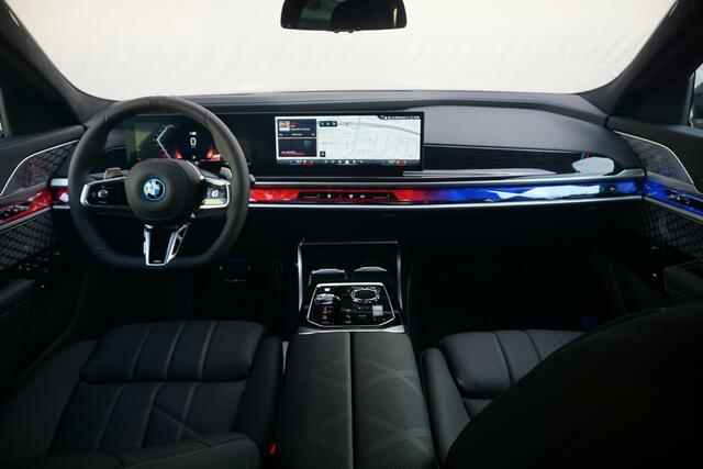 BMW 7-Serie Sedan 750e xDrive Executive Drive Pro | M Sportpakket Pro | Sky Lounge | Connoisseur Pack | Bowers & Wilkins | Lentevoordeel
