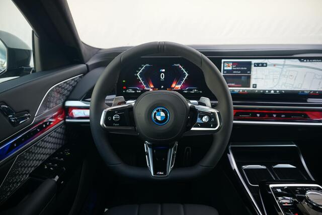 BMW 7-Serie Sedan 750e xDrive Executive Drive Pro | M Sportpakket Pro | Sky Lounge | Connoisseur Pack | Bowers & Wilkins | Lentevoordeel