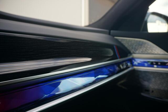 BMW 7-Serie Sedan 750e xDrive Executive Drive Pro | M Sportpakket Pro | Sky Lounge | Connoisseur Pack | Bowers & Wilkins | Lentevoordeel