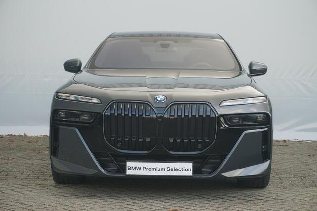 BMW 7-Serie Sedan 750e xDrive Executive Drive Pro | M Sportpakket Pro | Sky Lounge | Connoisseur Pack | Bowers & Wilkins | Lentevoordeel