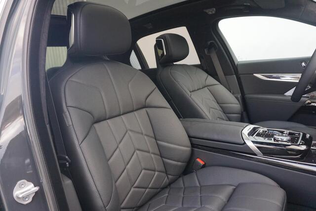 BMW 7-Serie Sedan 750e xDrive Executive Drive Pro | M Sportpakket Pro | Sky Lounge | Connoisseur Pack | Bowers & Wilkins | Lentevoordeel