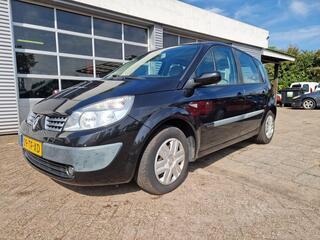 RENAULT SCENIC 1.6-16V Dynamique Comfort ( EXPORTPRIJS)