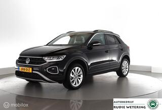 Volkswagen T-ROC 1.5 TSI 150pk Automaat Business led|nav|cam|dab|stoelverw.|acc|lmv17