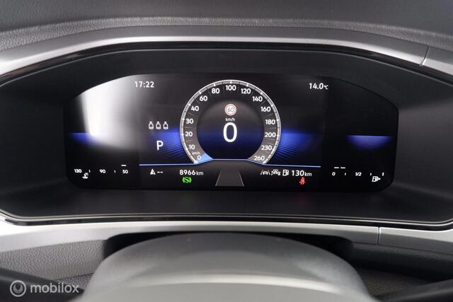 Volkswagen T-ROC 1.5 TSI 150pk Automaat Business led|nav|cam|dab|stoelverw.|acc|lmv17