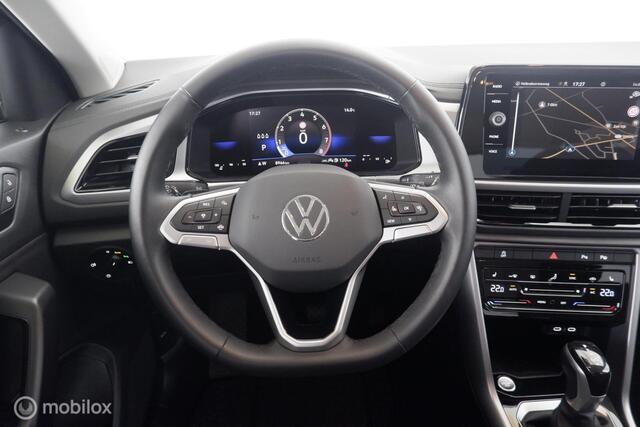 Volkswagen T-ROC 1.5 TSI 150pk Automaat Business led|nav|cam|dab|stoelverw.|acc|lmv17