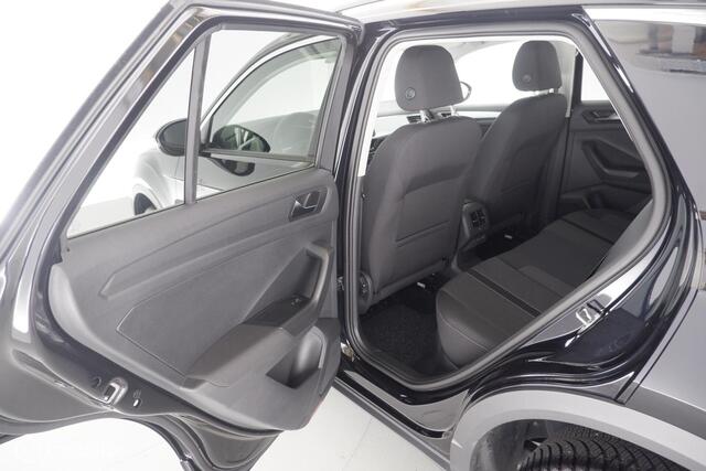 Volkswagen T-ROC 1.5 TSI 150pk Automaat Business led|nav|cam|dab|stoelverw.|acc|lmv17