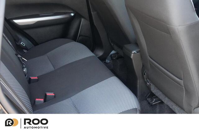 Suzuki Vitara 1.0 Boosterjet Trekhaak,Navi, Camera,Historie,APK,Cruise,Nette auto,Hoge instap
