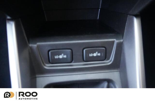 Suzuki Vitara 1.0 Boosterjet Trekhaak,Navi, Camera,Historie,APK,Cruise,Nette auto,Hoge instap