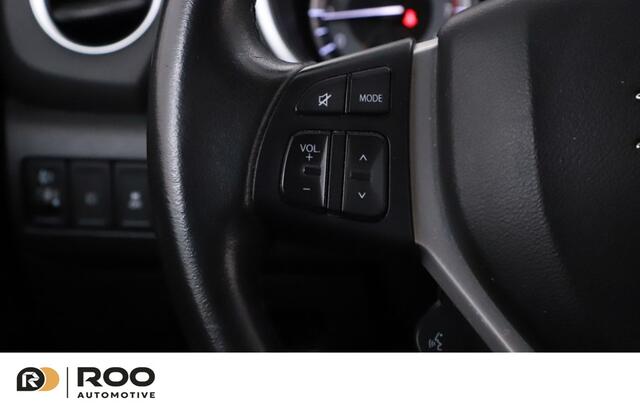 Suzuki Vitara 1.0 Boosterjet Trekhaak,Navi, Camera,Historie,APK,Cruise,Nette auto,Hoge instap