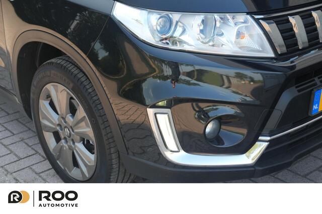 Suzuki Vitara 1.0 Boosterjet Trekhaak,Navi, Camera,Historie,APK,Cruise,Nette auto,Hoge instap