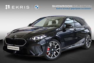 BMW 1-SERIE 120 M Sportpakket Pro | Alcantara | Head-Up | Harman Kardon | 360 camera | Iconic Glow | Dodehoekdetectie | Stoelverwarming | Comfort Access