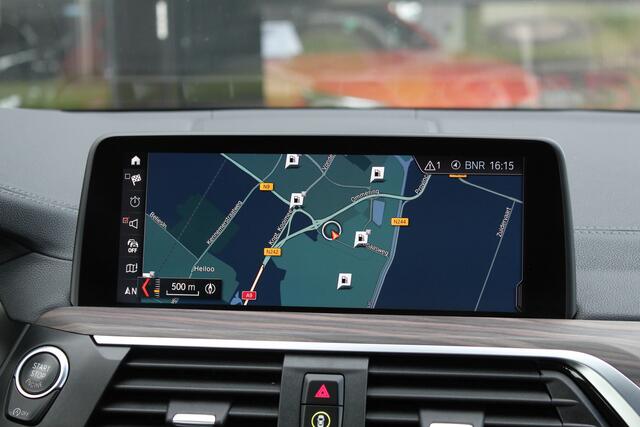 BMW X4 xDrive20i High Executive M Sport / HUD / Keyless