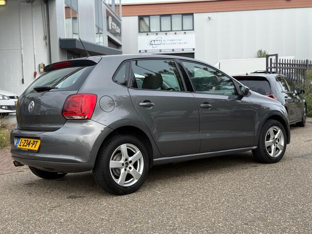 Volkswagen Polo 1.4-16V Comfortline AIRCO scherm e apk sport velgen