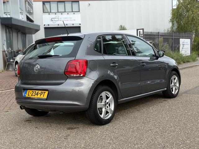Volkswagen Polo 1.4-16V Comfortline AIRCO scherm e apk sport velgen