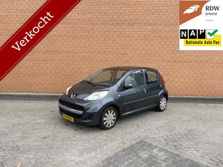 PEUGEOT 107 1.0 2011 137DKM | NAP | NAVI | AIRCO | APK |