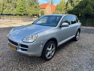 PORSCHE CAYENNE 4.5 S !NETTE AUTO!