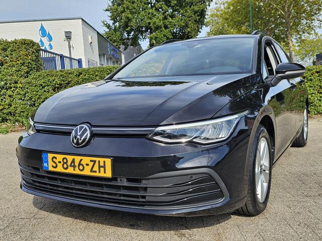 Volkswagen Golf Variant 1.0 TSI, Camera Carplay Adaptieve Cruise Control VAKANTIEGELD WEKEN