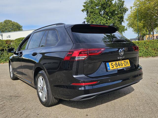 Volkswagen Golf Variant 1.0 TSI, Camera Carplay Adaptieve Cruise Control VAKANTIEGELD WEKEN