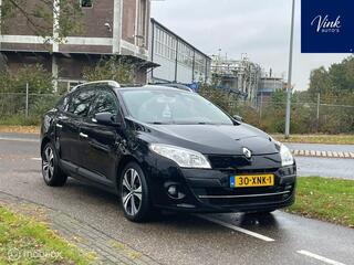 RENAULT MEGANE Estate 1.4 TCe Bose | Panormadak | Navigatie | Cruise Control