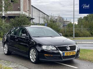 VOLKSWAGEN PASSAT 1.6 Businessline | Navigatie | Riem VV | Trekhaak | LMV