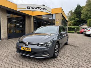 VOLKSWAGEN GOLF 1.5 eTSI R-Line Climate Control Navi Carplay