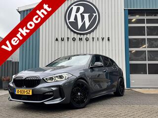 BMW 1-SERIE 118d M-Pakket / Virtual / Adaptive / Camera / Apple Carplay / Alcantara