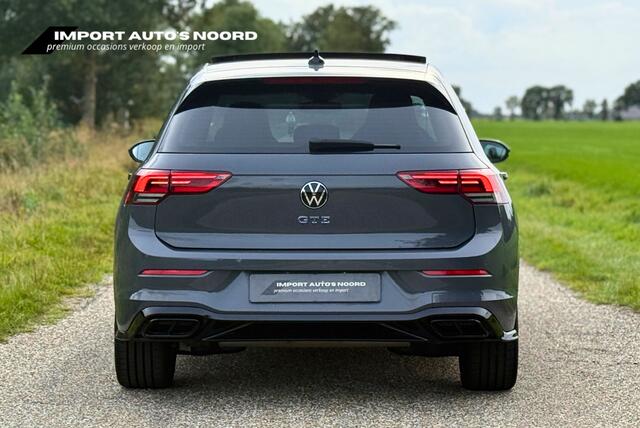 Volkswagen Golf 8 GTE Pano Black style ACC 18 inch BTW verrekenbaar
