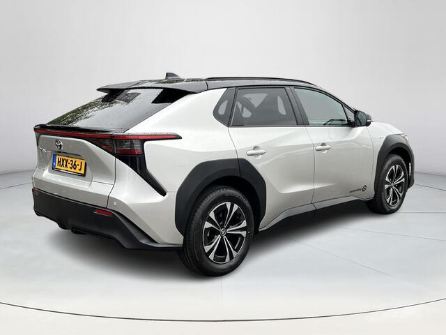 Toyota Bz4x Dynamic 71 kWh | Navigatie | Apple CarPlay/Android auto | Achteruitrijcamera | Stoelverwarming | Stuurverwarming | Panoramadak
