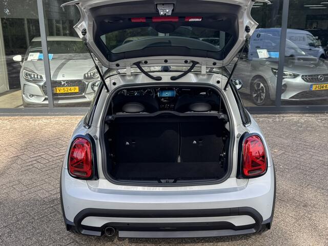 Mini Cooper Mini 1.5 AutomaatLEDNaviStoelverwarming