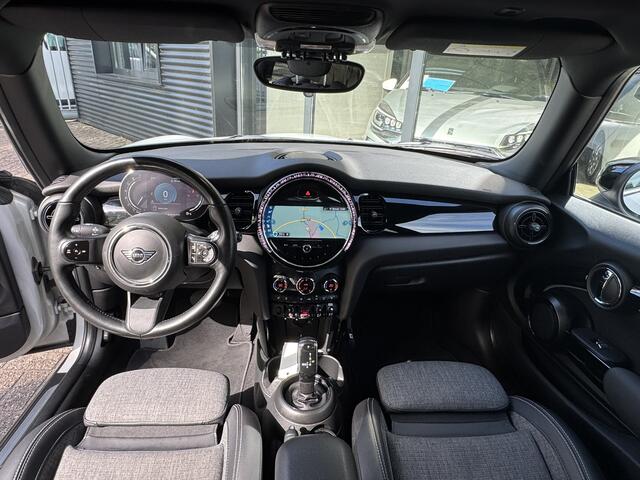 Mini Cooper Mini 1.5 AutomaatLEDNaviStoelverwarming