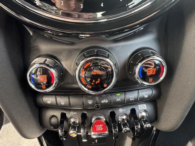 Mini Cooper Mini 1.5 AutomaatLEDNaviStoelverwarming