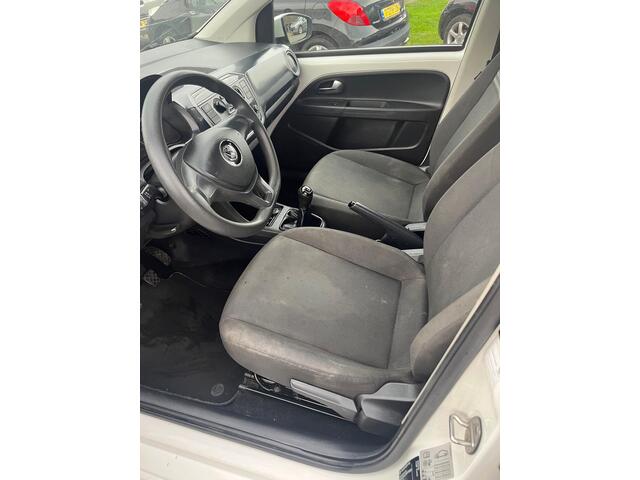 Volkswagen UP 1.0 BMT move up FACE LIFT airco elec ramen cv