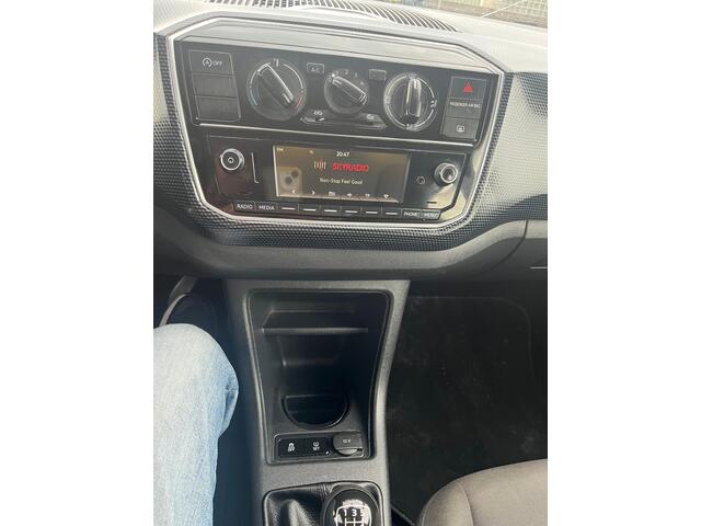 Volkswagen UP 1.0 BMT move up FACE LIFT airco elec ramen cv