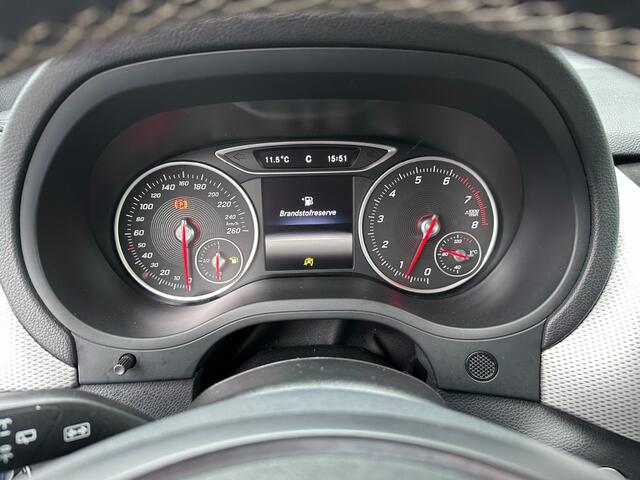 Mercedes-Benz B-Klasse B 180 Ambition Navigatie 65000 KM  org.ned. 
