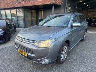 Mitsubishi Outlander 2.0 PHEV Instyle XENON Schuifdak Leder compleet onderhouden NAP
