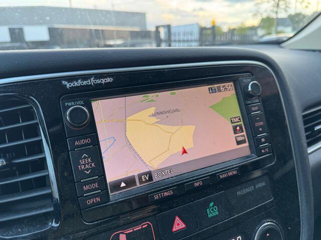 Mitsubishi Outlander 2.0 PHEV Instyle XENON Schuifdak Leder compleet onderhouden NAP