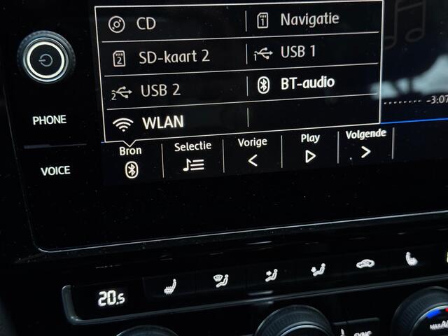 Volkswagen Golf Variant 1.5 TSI Highline DSG NAVIGATIE TREKHAAK LED DEALERONDERHOUDEN