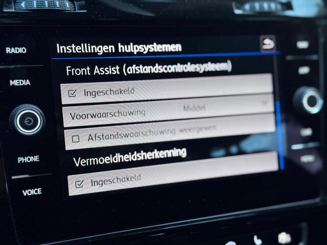 Volkswagen Golf Variant 1.5 TSI Highline DSG NAVIGATIE TREKHAAK LED DEALERONDERHOUDEN