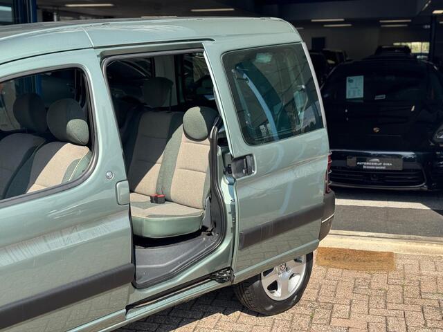 Peugeot Partner MPV 1.6-16V VTC 2004 Trekhaak NAP