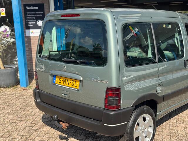 Peugeot Partner MPV 1.6-16V VTC 2004 Trekhaak NAP
