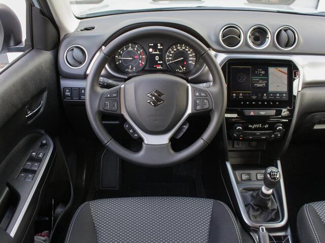 Suzuki Vitara 1.4 Boosterjet Select Smart Hybrid | � 4400,- DEMO VOORDEEL | Navi | Adap. Cruise | Camera | Park sens