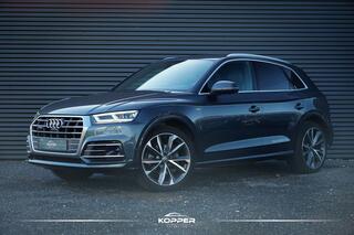 AUDI Q5 2.0 TDI quattro Sport S Line / Pano / Virtual / Luchtvering