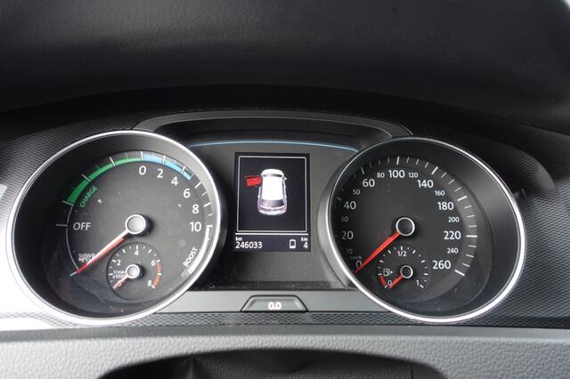 Volkswagen Golf 1.4 TSI GTE ORIGINEEL Nederlands Geleverd