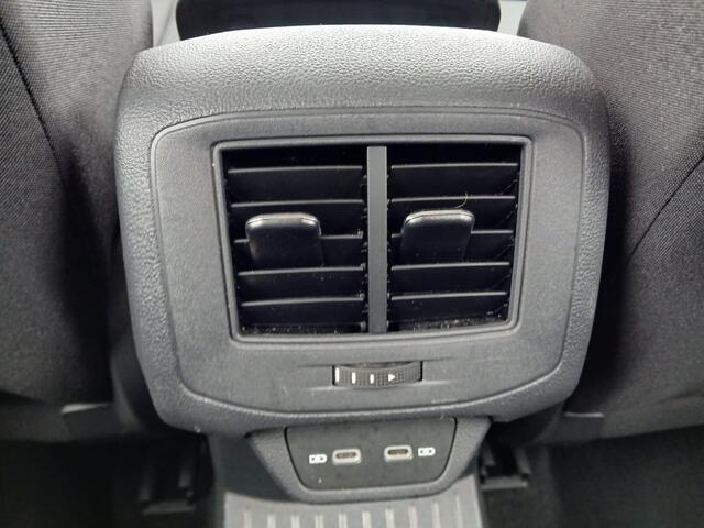 Volkswagen T-ROC Life 1.5L TSI 150PK DSG TOP OCCASIE