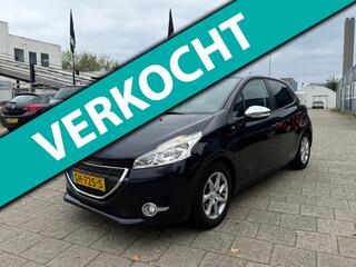 PEUGEOT 208 1.2 PureTech Style