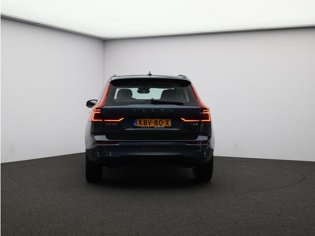 Volvo XC60 T6 350PK Plug-in hybrid AWD Essential / Adaptive Cruise / Stoel+Stuurverwarming / 19 Wielen / All-Seasonbanden / BLIS / Pilot Assist / Parkeersen