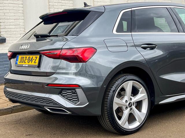 Audi A3 SPORTBACK 40 TFSIe 3x S Line/Leder/HeadUp/Camera/Dodehoek/Keyless/LED/Adaptive/Parkpilot/Virtual