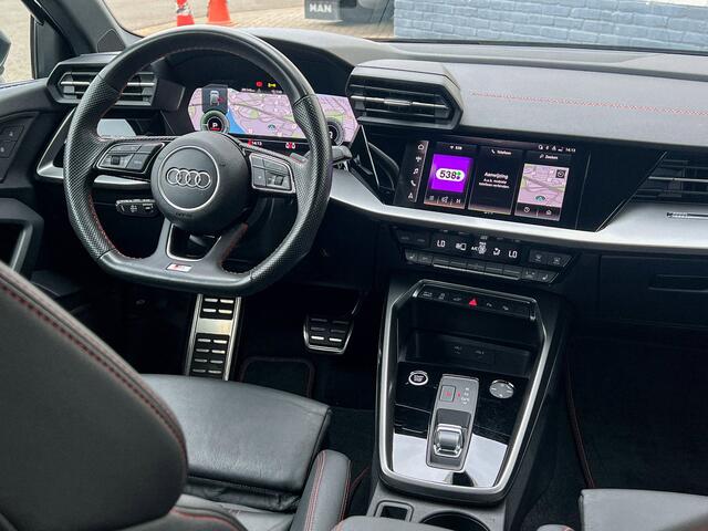 Audi A3 SPORTBACK 40 TFSIe 3x S Line/Leder/HeadUp/Camera/Dodehoek/Keyless/LED/Adaptive/Parkpilot/Virtual