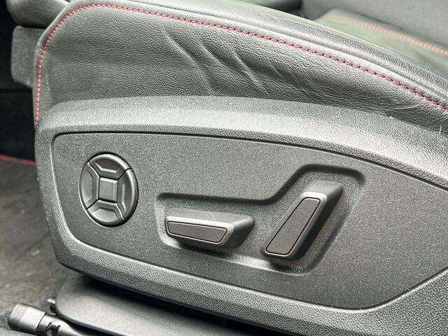 Audi A3 SPORTBACK 40 TFSIe 3x S Line/Leder/HeadUp/Camera/Dodehoek/Keyless/LED/Adaptive/Parkpilot/Virtual